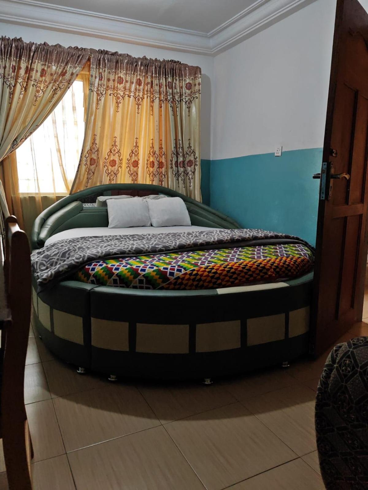 Janman Elizz Guest House מראה חיצוני תמונה