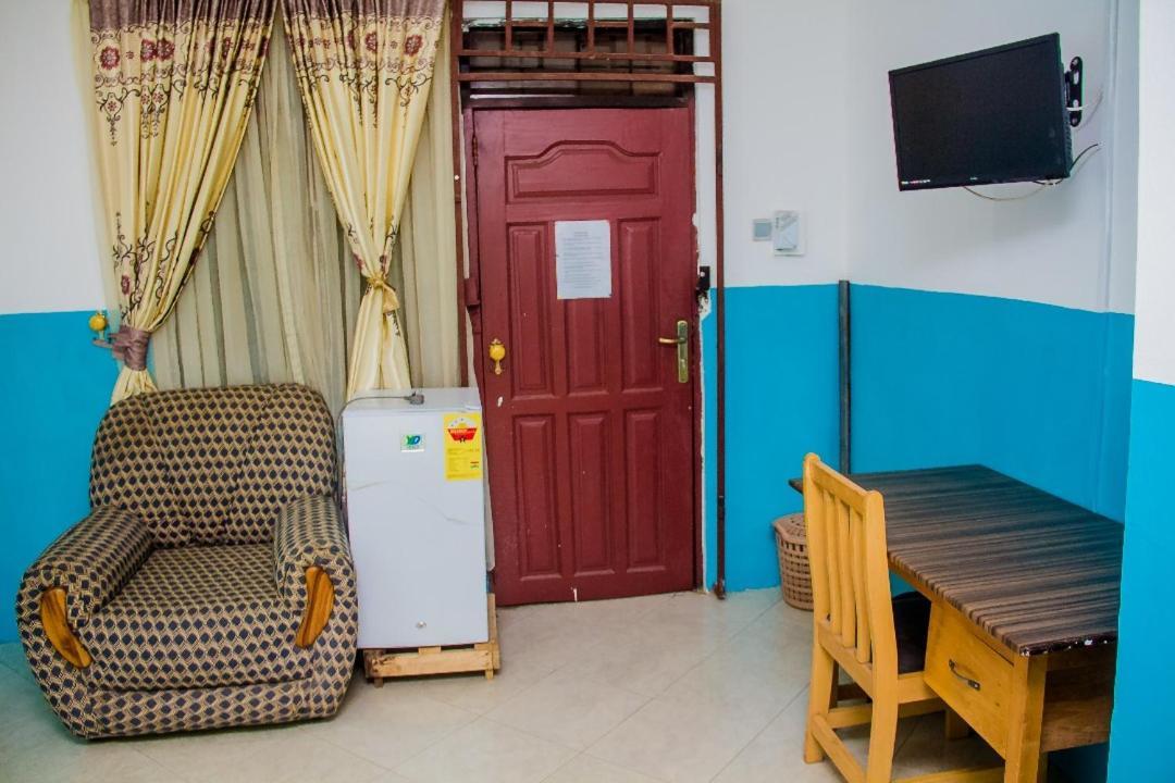 Janman Elizz Guest House מראה חיצוני תמונה