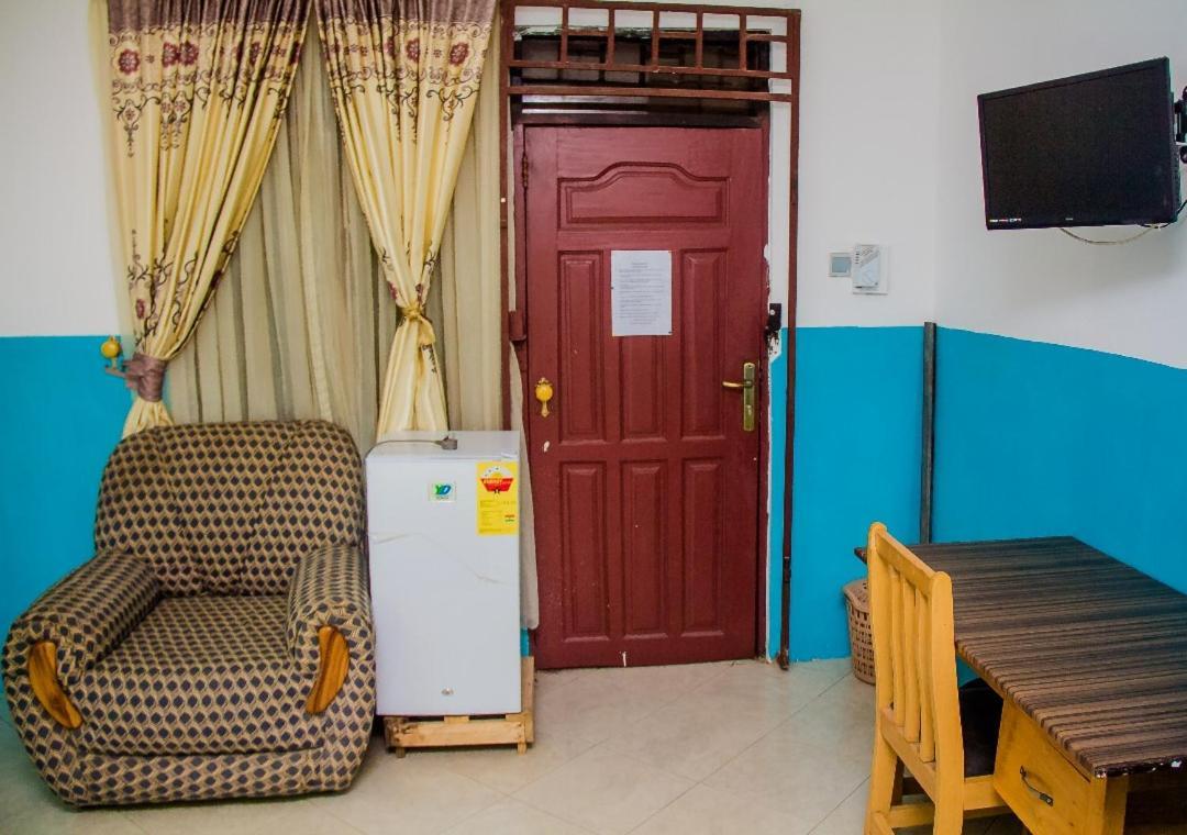 Janman Elizz Guest House מראה חיצוני תמונה