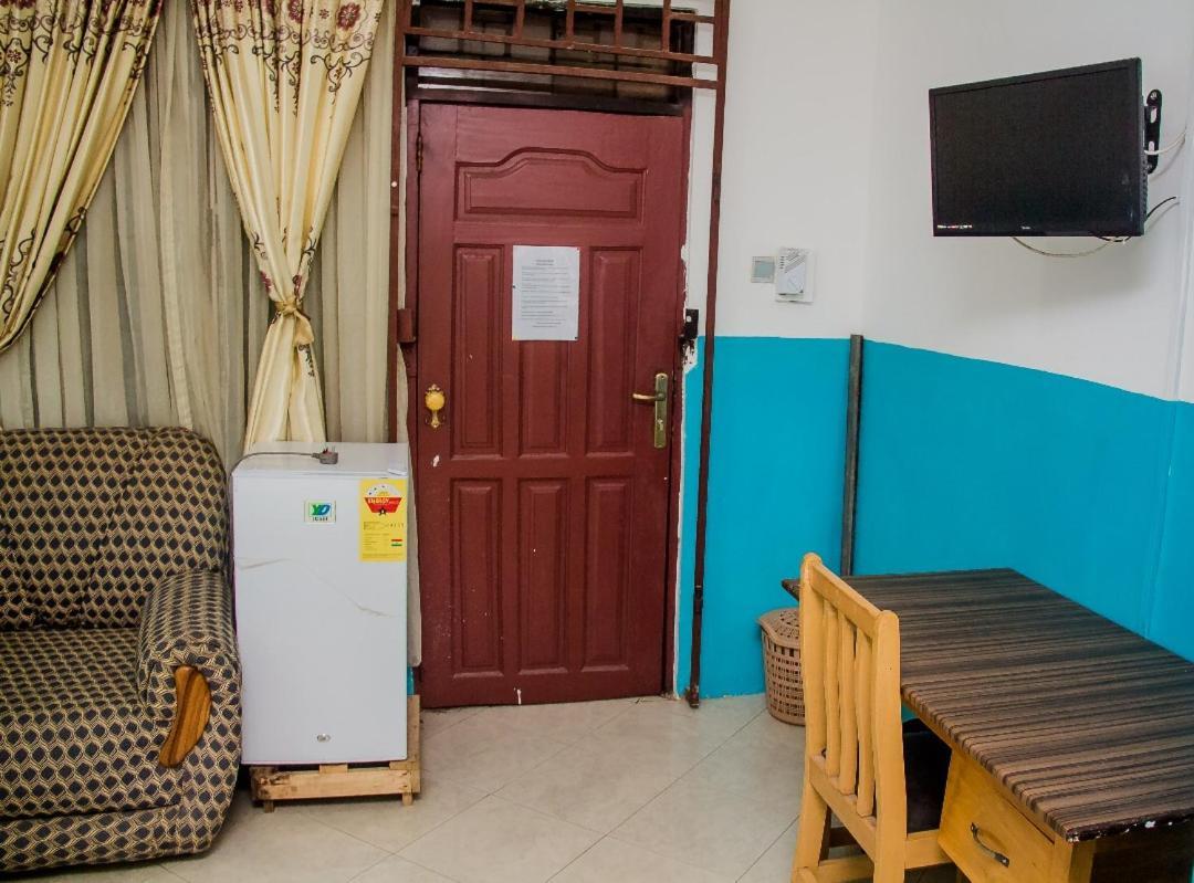 Janman Elizz Guest House מראה חיצוני תמונה